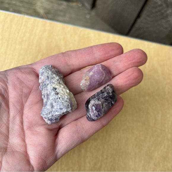 Lepidolite / Mica Crystal Set of 3 - Picture 7 of 14